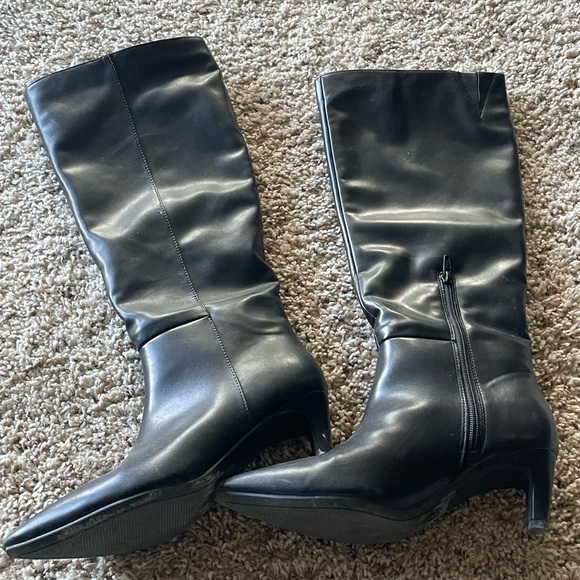 Shoes - Black Leather Boots